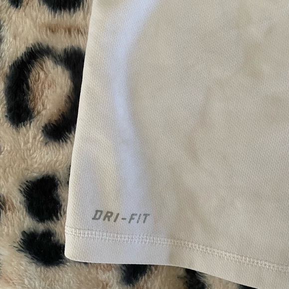 Nike Dri Fit Men’s Short Sleeve Shirt White Size L Large - Picture 3 of 7